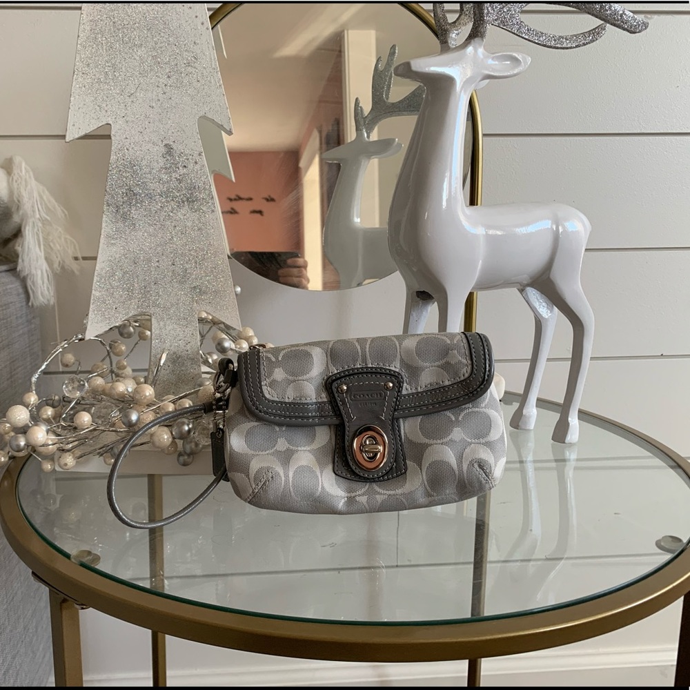 Small gray coach wristlet